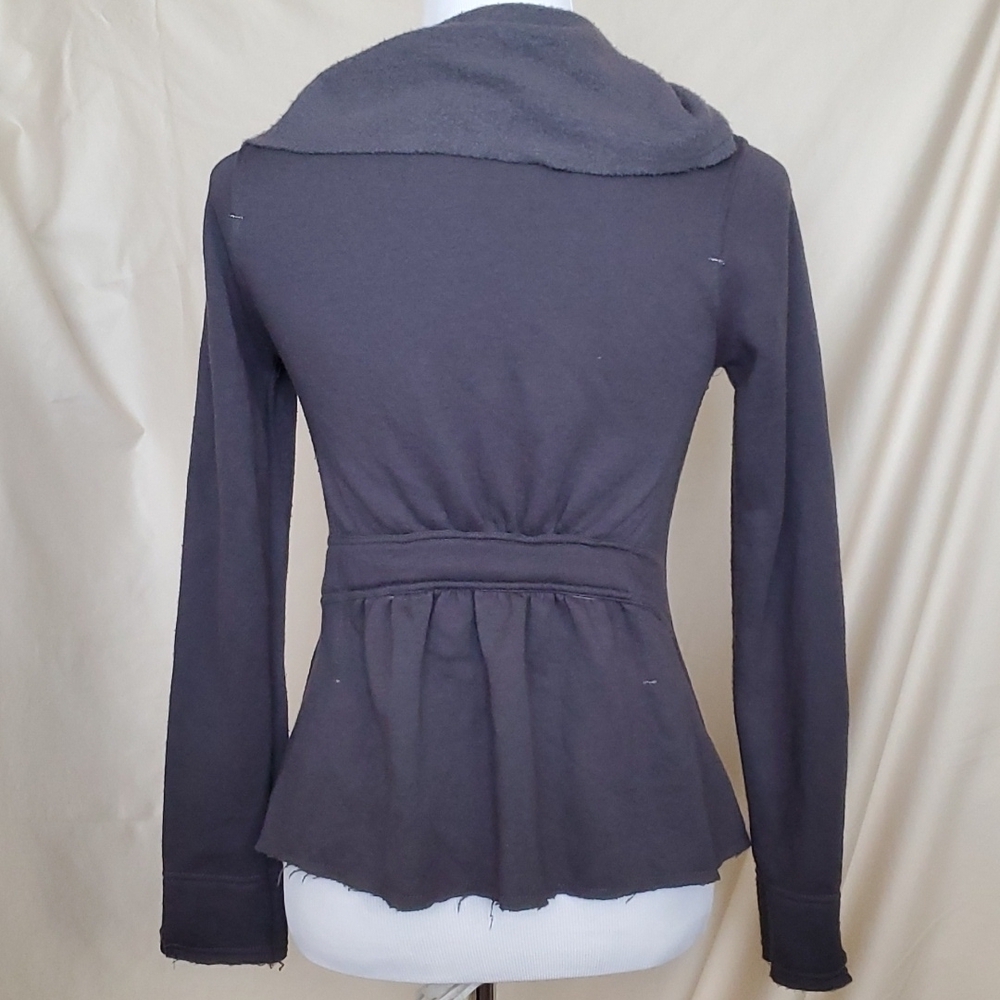 Guess Ruffle Jacket SZ SM - Picture 6 of 11